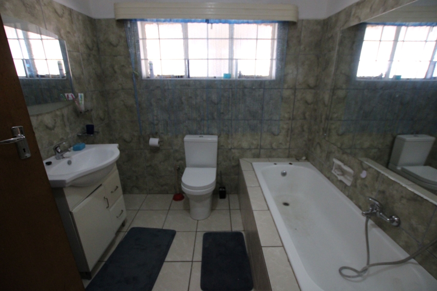 3 Bedroom Property for Sale in Fraserburg Northern Cape